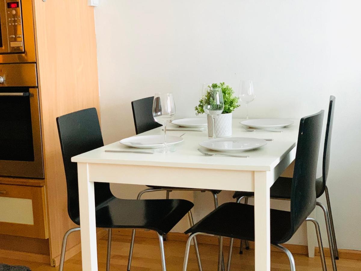 City Home Finland Spacious Downtown Apartment - One Bedroom, Private Sauna And Great Location In Tampere Downtown Luaran gambar