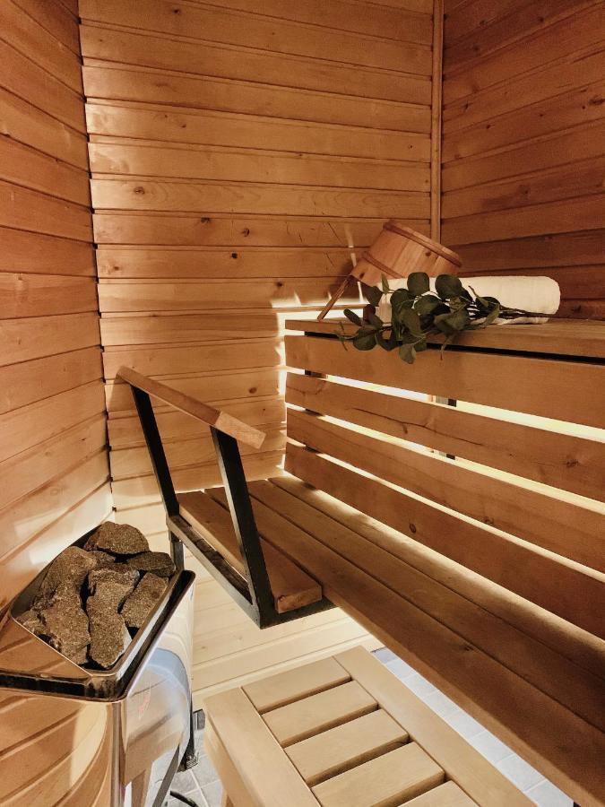 City Home Finland Spacious Downtown Apartment - One Bedroom, Private Sauna And Great Location In Tampere Downtown Luaran gambar